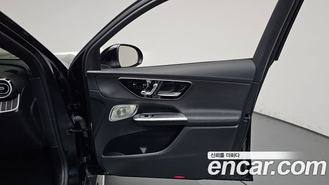 Mercedes-Benz GLC-Class (X254) GLC300 4MATIC Coupe 2024 — фото 24