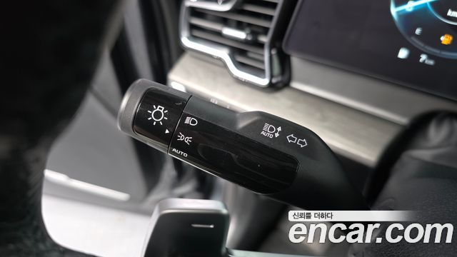 Kia Sportage Hybrid (V) Signature 4WD 2024 — фото 18