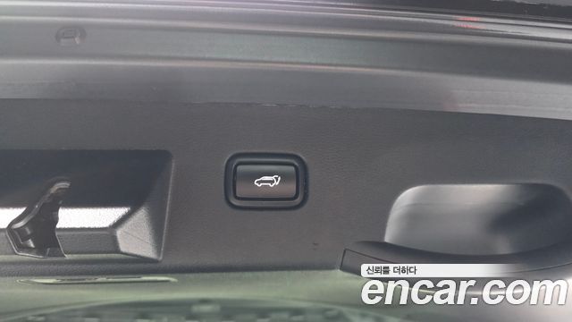 Kia Sportage Hybrid (V) Signature 4WD 2024 — фото 30