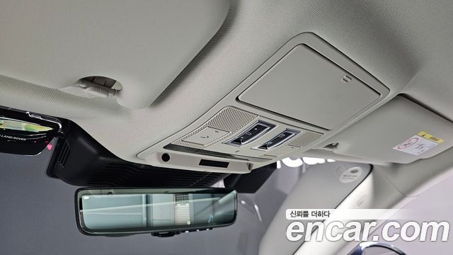 Land Rover Range Rover Evoque (II) P250 SE 2022 — фото 20