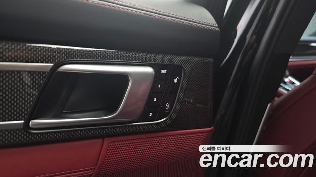 Porsche Panamera (971) 2.9 4S 2018 — фото 45