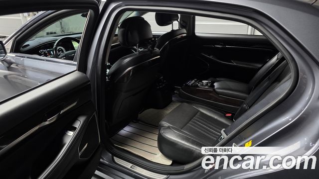 Genesis EQ900 3.8 GDI AWD Premium Luxury 2016 — фото 11