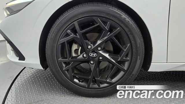 Hyundai Avante (CN7) 1.6 Smart 2024 — фото 5