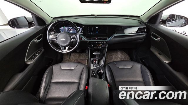 Kia Niro 1.6 HEV Trendy 2022 — фото 7