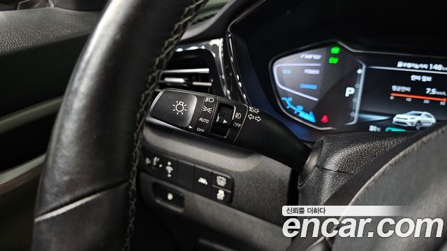 Kia Niro 1.6 HEV Trendy 2022 — фото 18