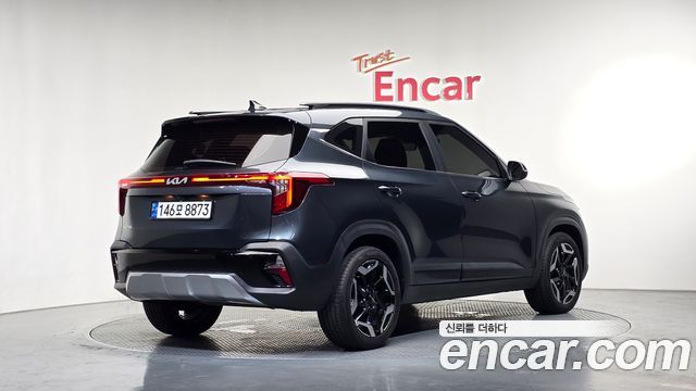 Kia Seltos Gasoline 2.0 2WD Signature 2023 — фото 2