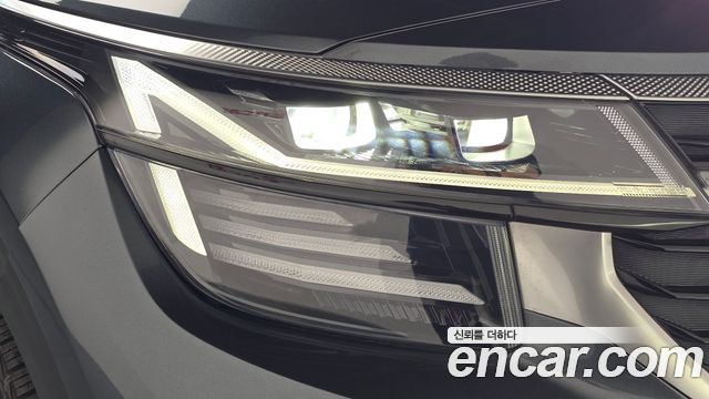 Kia Seltos Gasoline 2.0 2WD Signature 2023 — фото 22