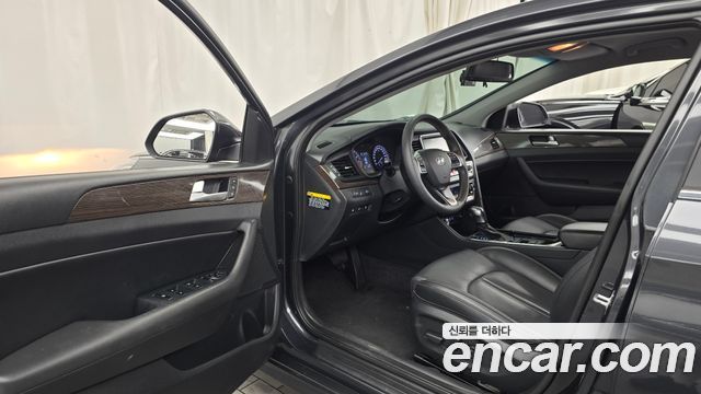 Hyundai Sonata New Rise 2.0 Modern 2019 — фото 10