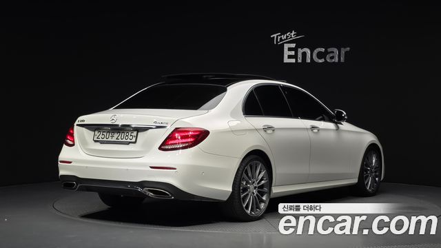 Mercedes-Benz E-Class (W213) E350 4MATIC AMG Line 2019 — фото 2