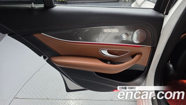 Mercedes-Benz E-Class (W213) E350 4MATIC AMG Line 2019 — фото 25
