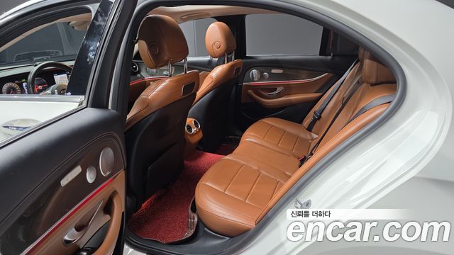 Mercedes-Benz E-Class (W213) E350 4MATIC AMG Line 2019 — фото 26