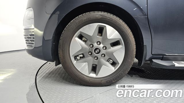 Hyundai Staria 4WD Tourer 9-Seater Modern 2024 — фото 5
