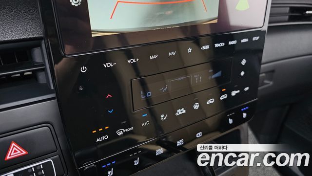 Hyundai Staria 4WD Tourer 9-Seater Modern 2024 — фото 16