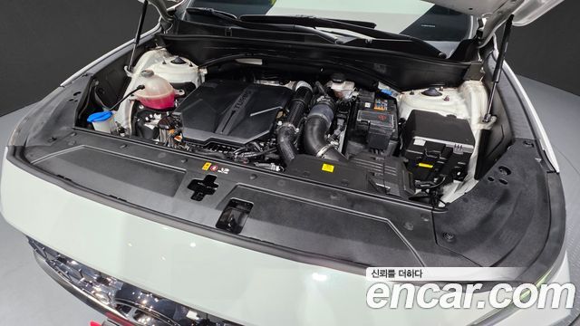 Hyundai Santa Fe Gasoline 2.5T 2WD Calligraphy 2023 — фото 6