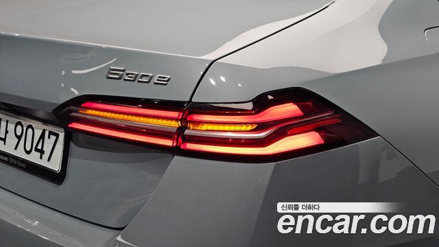 BMW 5 Series (G60) 530e M Sport 2026 — фото 29