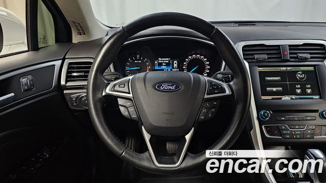 Ford Mondeo (IV) 2.0 Trend 2016 — фото 13