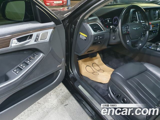 Genesis G80 3.3 GDI AWD Premium Luxury 2018 — фото 21