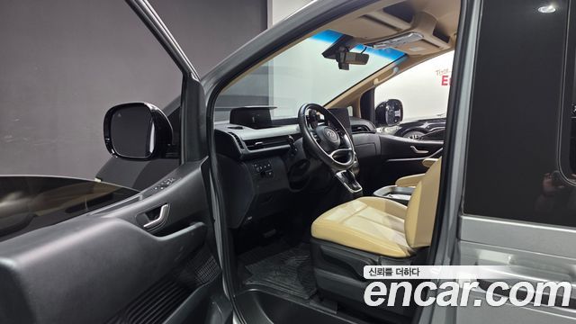 Hyundai Staria Cargo 5-Seater Modern 2022 — фото 10