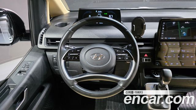Hyundai Staria Cargo 5-Seater Modern 2022 — фото 17