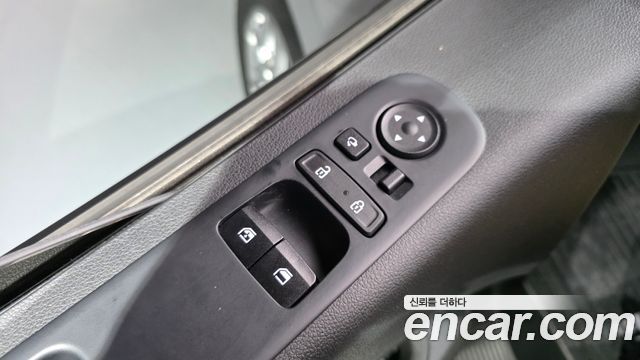 Hyundai Staria Cargo 5-Seater Modern 2022 — фото 34