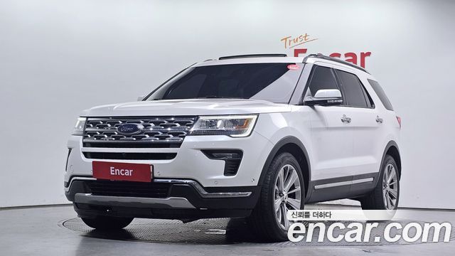 Ford Explorer 2.3 Limited 4WD 5th