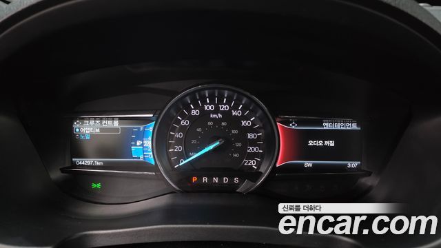 Ford Explorer 2.3 Limited 4WD 5th 2018 — фото 8