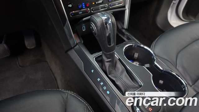 Ford Explorer 2.3 Limited 4WD 5th 2018 — фото 9