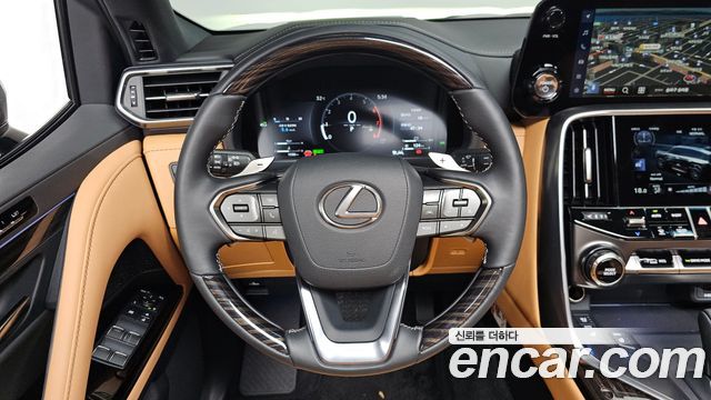 Lexus LX (IV) 700h Luxury 2025 — фото 17