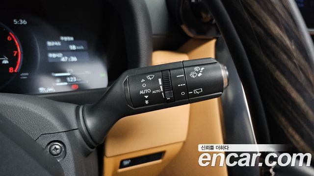 Lexus LX (IV) 700h Luxury 2025 — фото 20