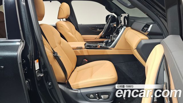 Lexus LX (IV) 700h Luxury 2025 — фото 32