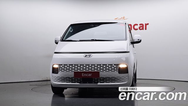 Hyundai Staria L3.5 Cargo 3-Seater Modern 2022 — фото 3