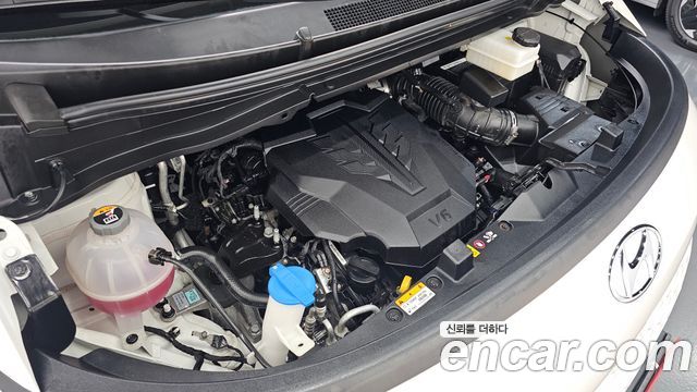 Hyundai Staria L3.5 Cargo 3-Seater Modern 2022 — фото 6