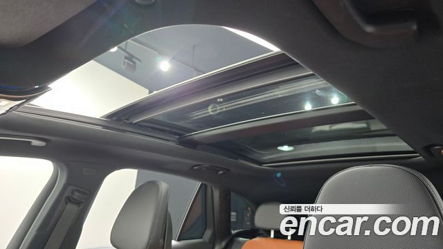 Mercedes-Benz GLC-Class (X254) GLC300 4MATIC AMG Line 2024 — фото 17