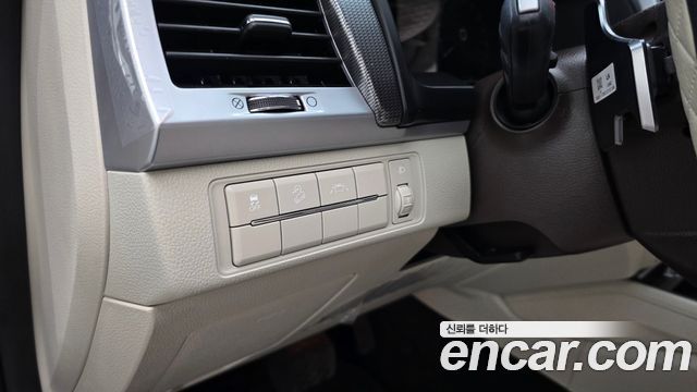 KG Mobility (SsangYong) Rexton Diesel 2.2 2WD Prestige 2023 — фото 17