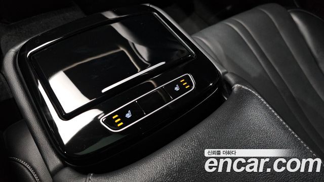Genesis G80 (RG3) Gasoline 2.5 Turbo AWD 2022 — фото 31