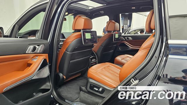 BMW X7 (G07) M50d 2019 — фото 16