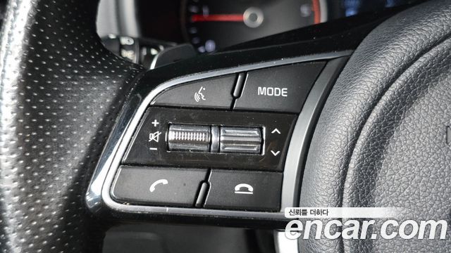 Kia Sportage The Bold Diesel 2.0 2WD Prestige 2019 — фото 14