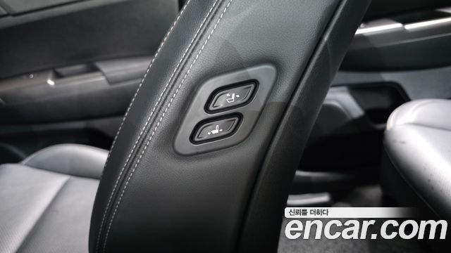 Kia Sportage The Bold Diesel 2.0 2WD Prestige 2019 — фото 29