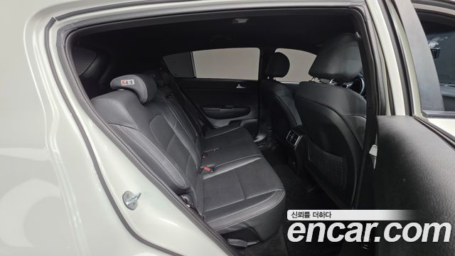 Kia Sportage The Bold Diesel 2.0 2WD Prestige 2019 — фото 30