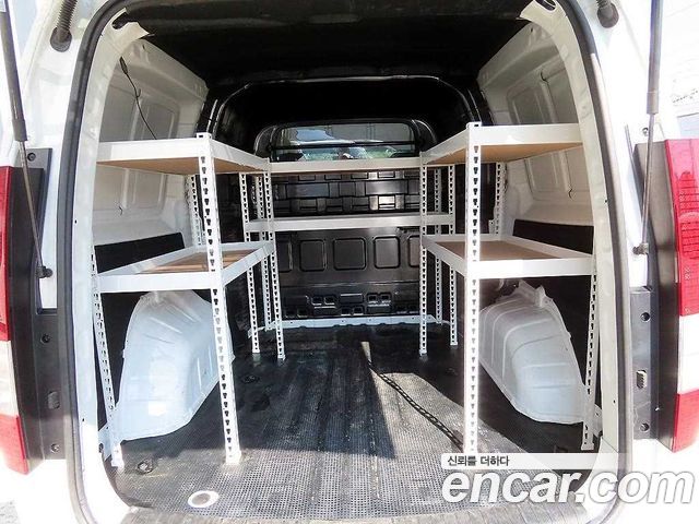Hyundai Staria Cargo 5-Seater Smart 2023 — фото 20