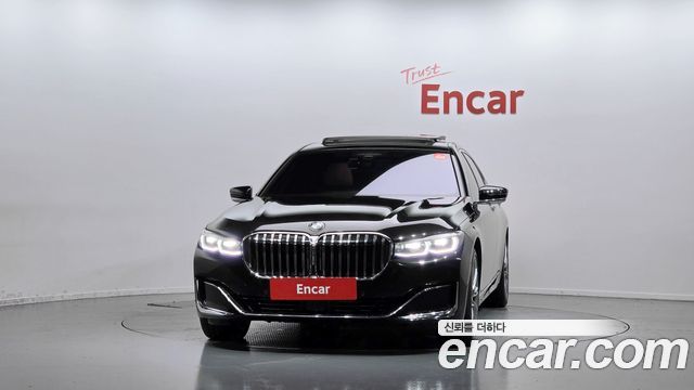BMW 7 Series (G11) 750Li xDrive Design Pure Excellence 2020 — фото 3