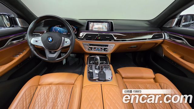 BMW 7 Series (G11) 750Li xDrive Design Pure Excellence 2020 — фото 7