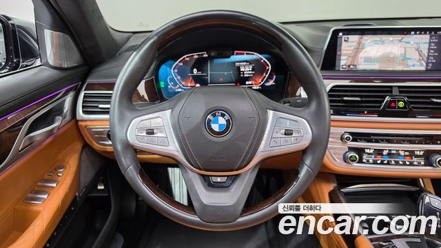 BMW 7 Series (G11) 750Li xDrive Design Pure Excellence 2020 — фото 14