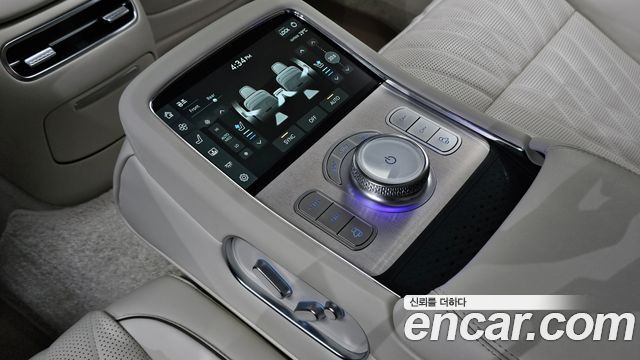 Genesis G90 (RS4) Gasoline 3.5 Turbo e-S/C AWD 2023 — фото 32