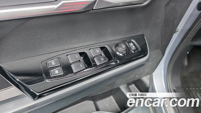 KG Mobility (SsangYong) Torres Gasoline 1.5 4WD TV7 2024 — фото 20