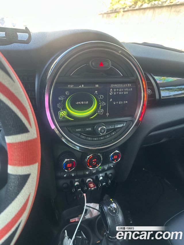 MINI Cooper HIGH Third Generation 2015 — фото 8