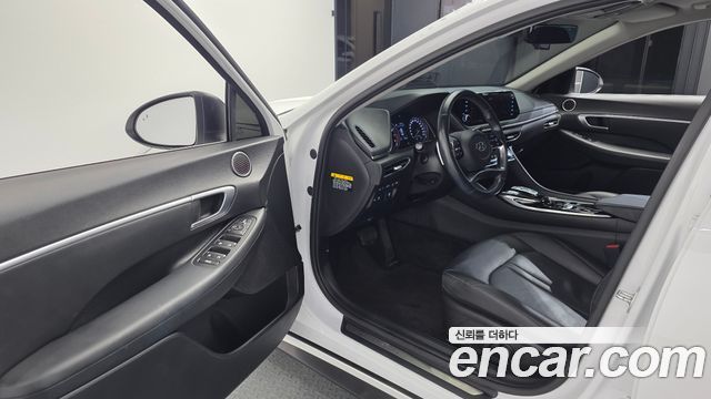 Hyundai Sonata (DN8) 2.0 Premium 2020 — фото 10