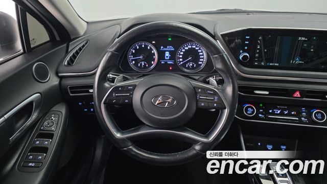 Hyundai Sonata (DN8) 2.0 Premium 2020 — фото 13