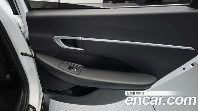 Hyundai Sonata (DN8) 2.0 Premium 2020 — фото 25