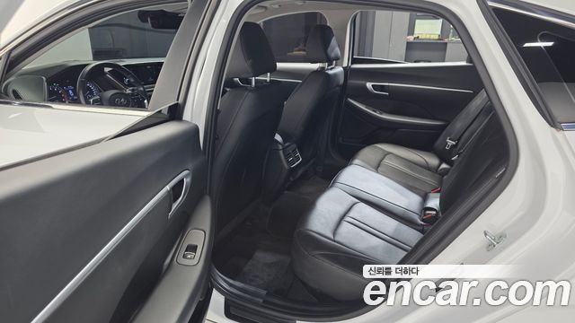 Hyundai Sonata (DN8) 2.0 Premium 2020 — фото 26